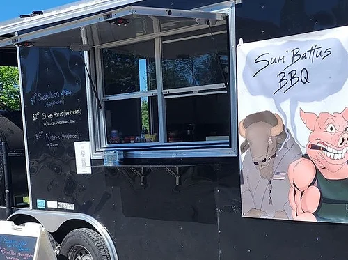 Sum’Battus BBQ Food Truck On-site