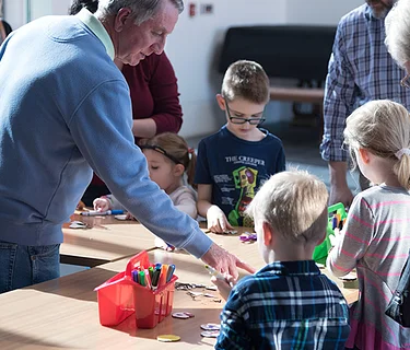 Family Day – Shadows & Silhouettes