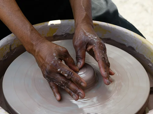 SOLD OUT | Thursday Evening Intro to Ceramics