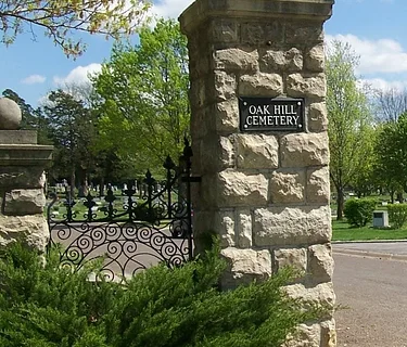 Oak Hill Cemetery: Symbols in Stone