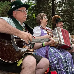 Peggy Mueller & Friends