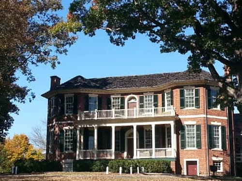 DAY TRIP: Old City Cemetery/Point of Honor Tours + Lunch