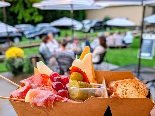 Pop-Up: Suburban Graze