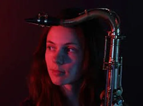 FRI 8 & 9:30 - Maria Grand w/Marta Sánchez, Miguel Russell