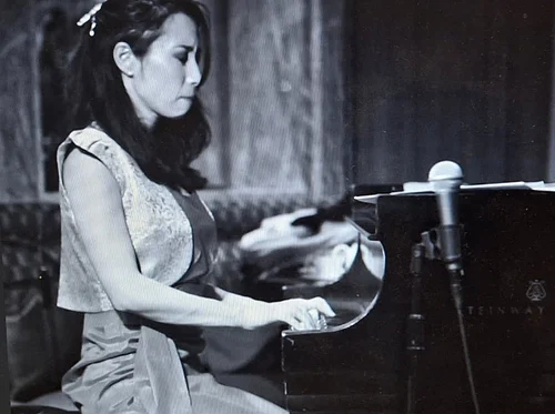 THURS 8 & 9:30 Yayoi Ikawa w/Adam Kolker, Jeremy Stratton, George Schuller