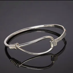 Intermediate Jewelry Making and Metalsmithing Mini Class