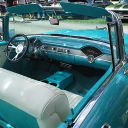 Monthly Classic Car Cruise-In
