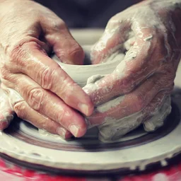 CL111 BEGINNERS…Let’s Play with Clay! with Sondra Elder