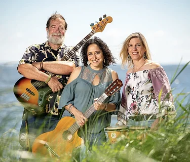 Saturday Evening Music by Guava Jelly