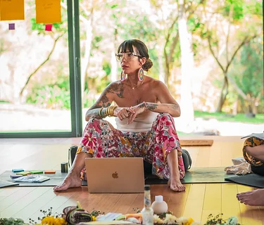 BLOOMED: A Mini-Retreat with Maria Brito