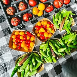Heights Mercantile Farmers Market