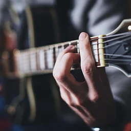 Singer/Songwriter – Greene