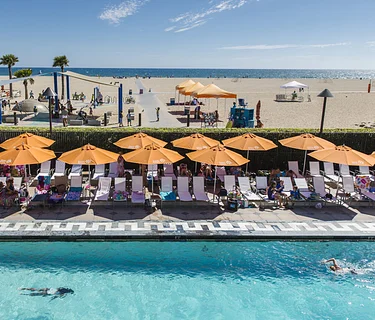 Annenberg Community Beach House Route 66 Sunset Picnic