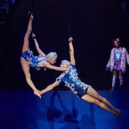 Cirque Du Soleil - Twas The Night Before