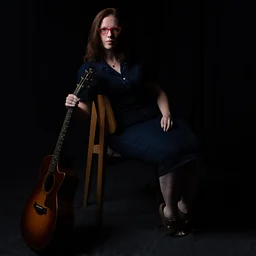 Singer/Songwriter Grace Morrison