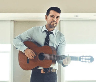 Live Music: Andru Gomez