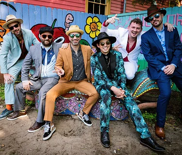 Jazz’n the Vines Featuring Flow Tribe