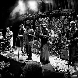 Box of Rain: Essential Grateful Dead ’68-74