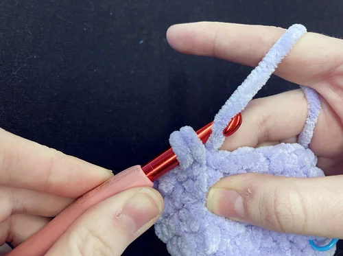 Introduction to Crochet: Beginner Basics with Kelly Mulligan