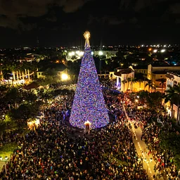 Delray Beach’s Holiday Magic Begins Here