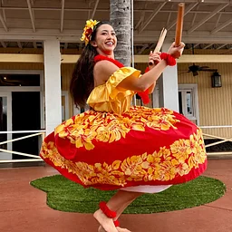 Hula at The Shops