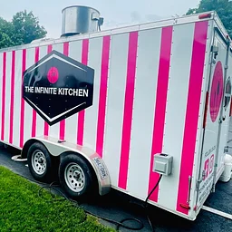 INFINITE KITCHEN
