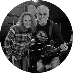 Acoustic Session: Chris and Korie