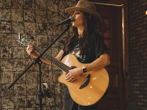 Live Music - Every Friday/Saturday - Lakeside - Austin TX - Sammy J