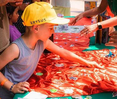 Super Fun Saturday with H-E-B: Rising Stars