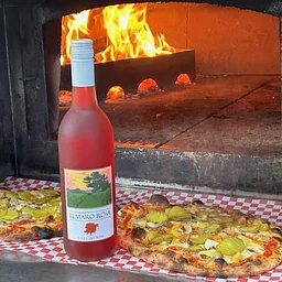 Woodshed Pizza