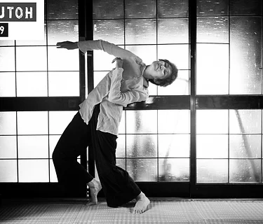 Noguchi Taiso - Butoh workshop with Mari Osanai
