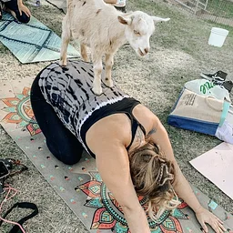 Halloween Goat Yoga @ Walkapony Goat Ranch