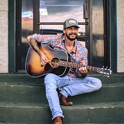 LIVE MUSIC: Zach Lambert
