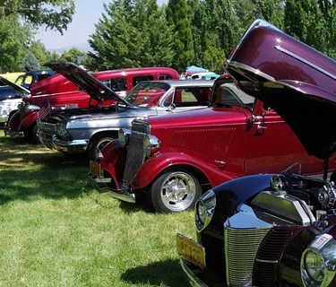 Karson Kruzer’s Car Show