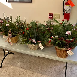 December Holiday Basket and Mug Workshop