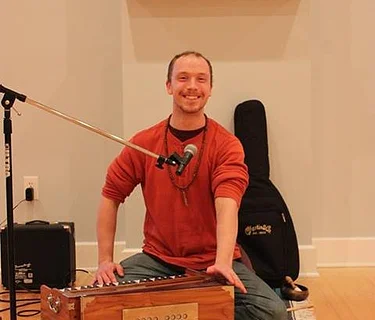 Kirtan Experience