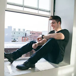 Sunday Brunch Live Music Series – Ryan Shubert