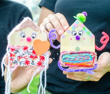 Summer Family Art Workshops – Week 1: Friendship Sculptures