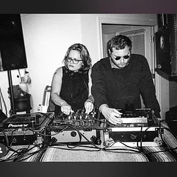 Late Night Lounge: DJ Amy Pickett B2B Allen Hz