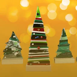 Art at Brucemore: Tall Glass Holiday Tree
