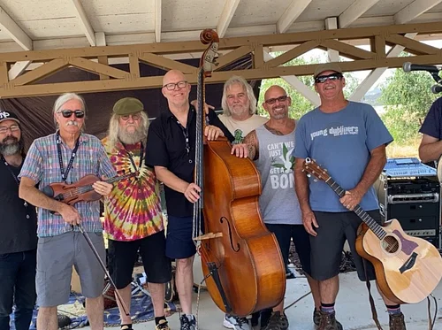 Ass Pocket Whiskey Fellas