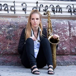 FRI 8 & 9:30 - Julieta Eugenio w/Matt Dwonszyk, Glenn Zaleski