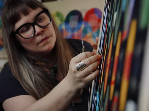 GIEĐAIN | IN THE HANDS: Film Screening with Artist Tia Keobounpheng