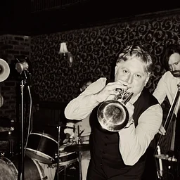 MONDAY NIGHT JAZZ: Konstantin & his Konstellations!