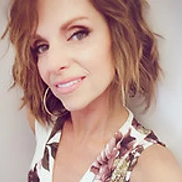 COLLEEN MARSHALL