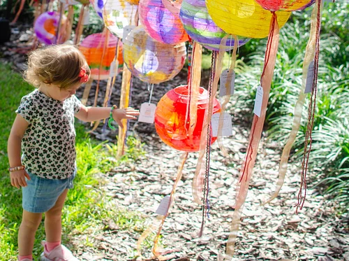 Family Day – Paper Lanterns