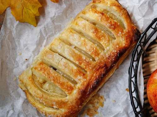 Puff Pastry Apple Strip (Bilingual)