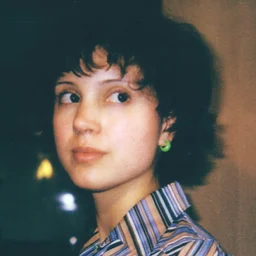 Liana Flores