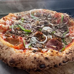 Salty's Wood Fired Pizza