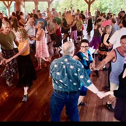 CONTRA DANCE at SERENITY KNOLL FARM, OCTOBER 10TH at 2PM – 10:30PM, PAY AT THE DOOR